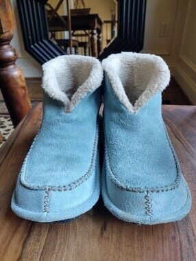 Crocs Blue Suede Crocassins Boots Size 7